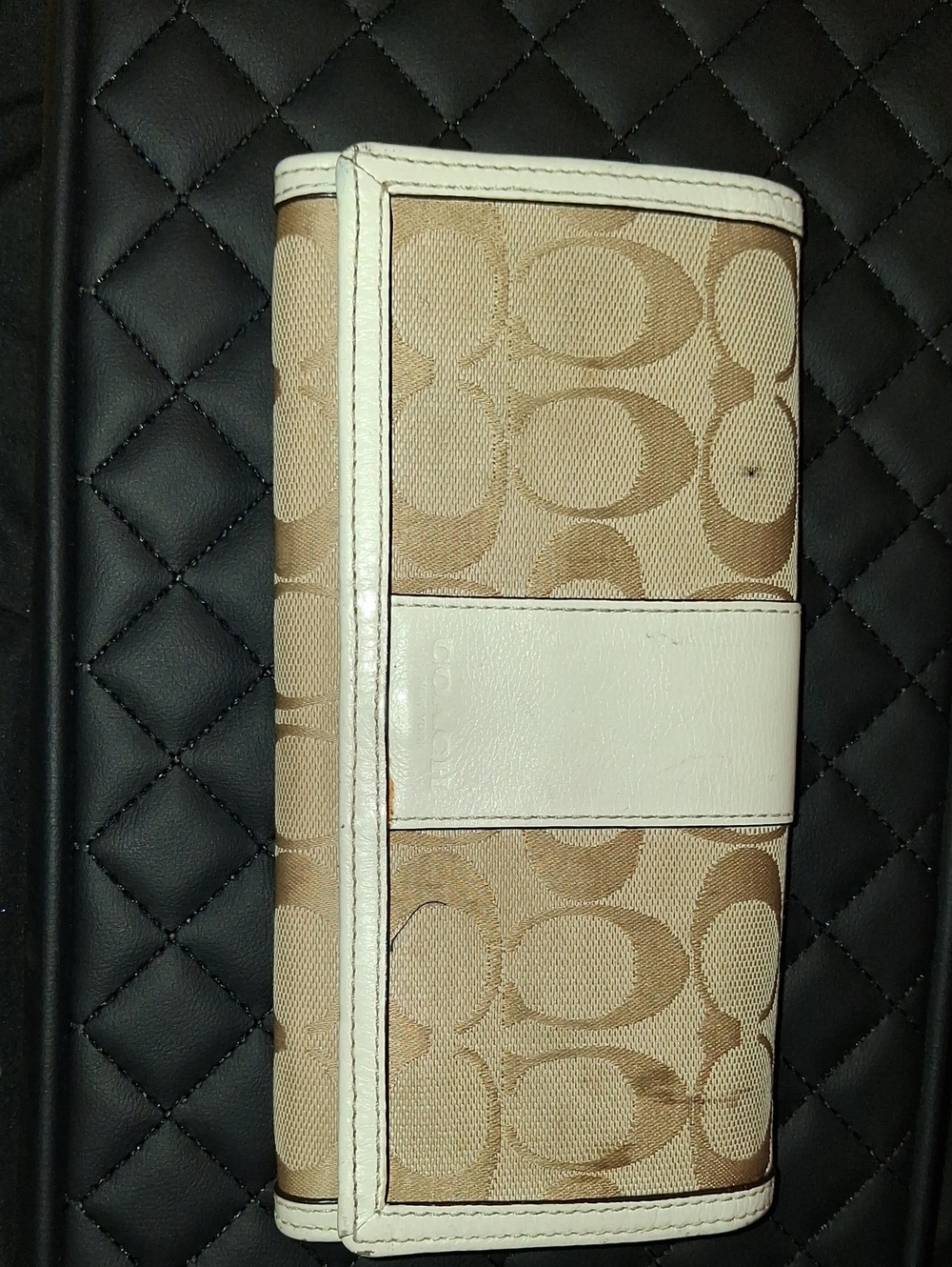 Coach Tan and White Signature Continental Wallet